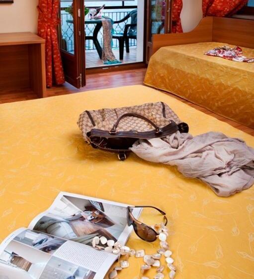 4인용 스탠다드 룸, Merano