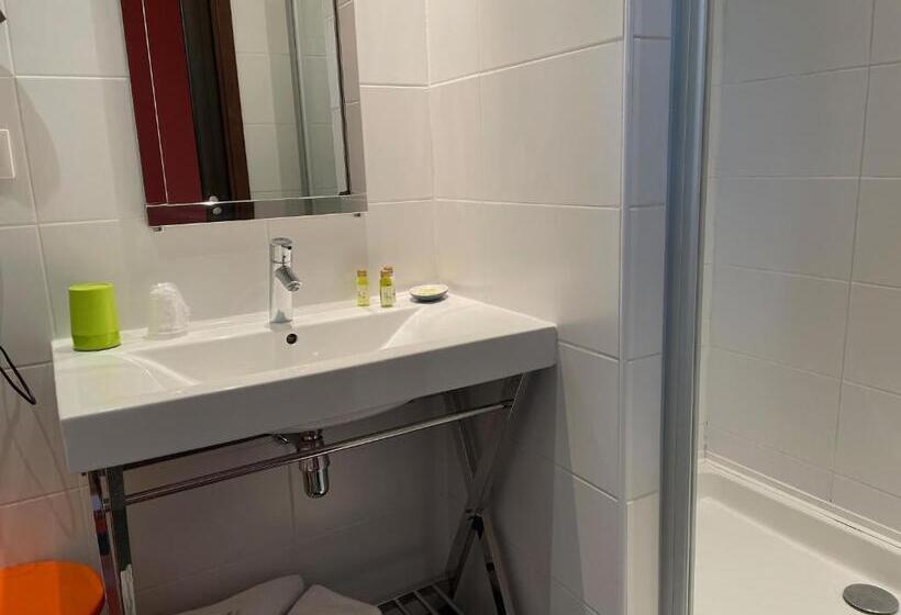 غرفة قياسية, Mirano