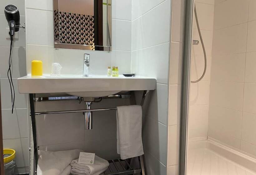 غرفة كومفورت, Mirano