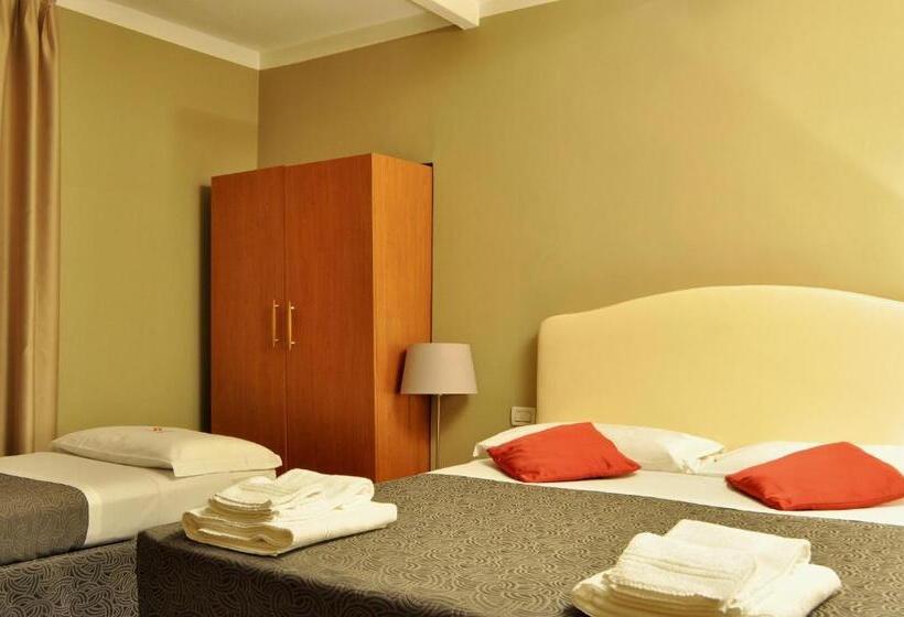 Pokój Superior Trzyosobowy, Nuovo Nord