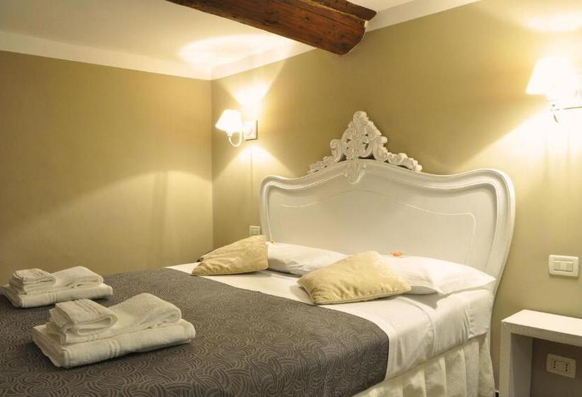 Pokój Czteroosobowy Standard, Nuovo Nord