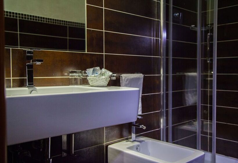 Pokój Ekonomiczny, Nuovo Nord