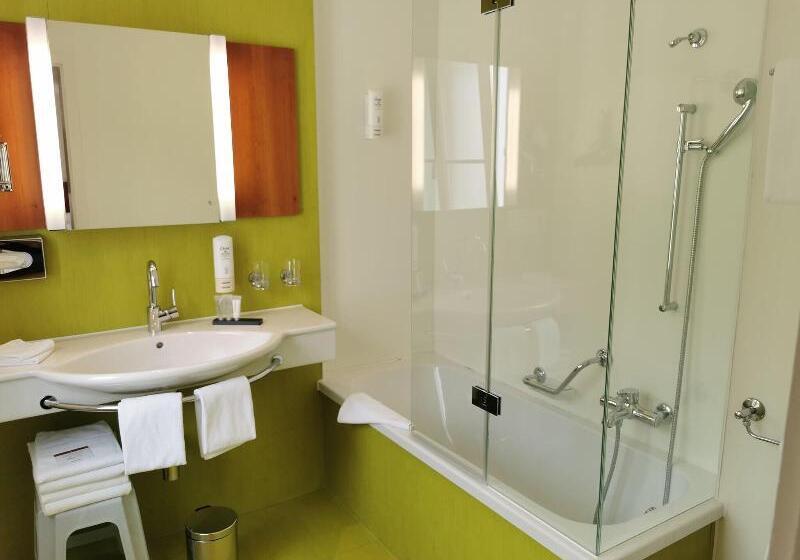 高级园景房, Parkhotel Schoenegg