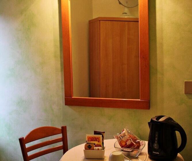 Chambre Standard Individuelle, Primavera Mini