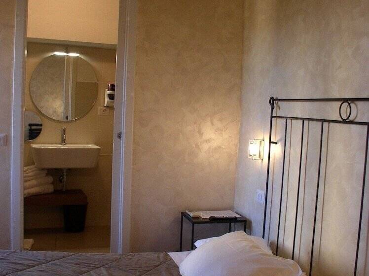 Chambre Standard, Primavera Mini