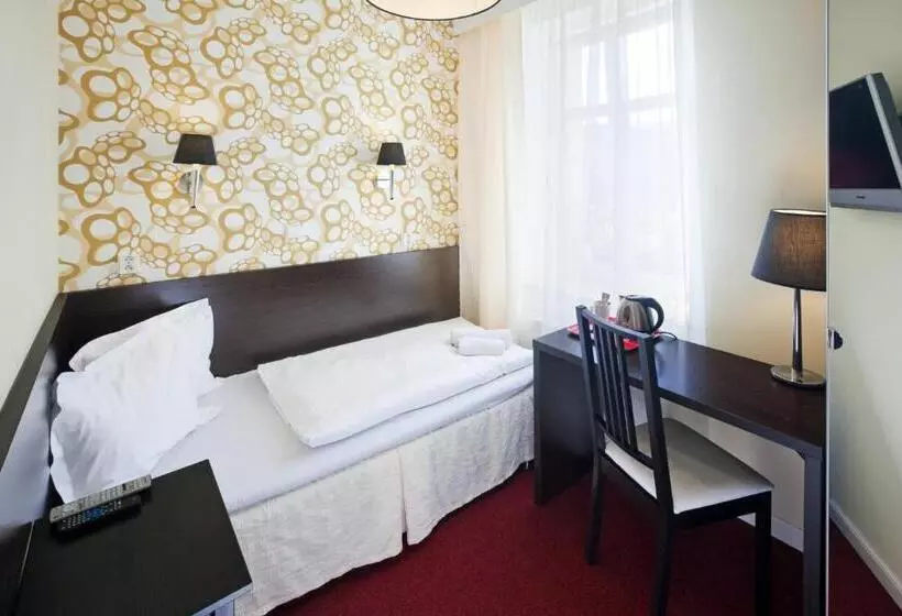 اتاق استاندارد یک نفره, Pytloun Wellness Travel
