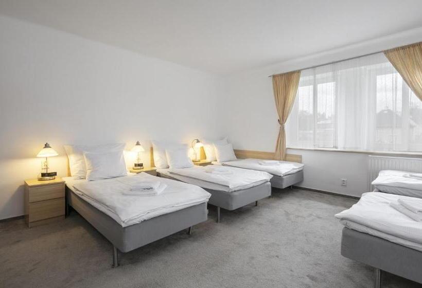 标准工作室, Pytloun Wellness Travel