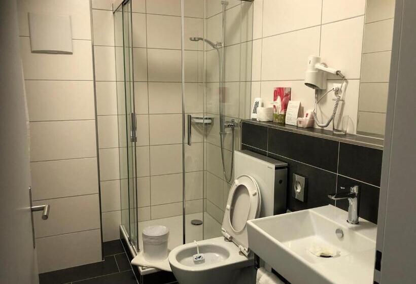 Номер Стандарт Индивидуальный, Restaurant Passage