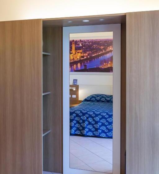 스탠다드 트리플 룸, Ristorante Al Fiore