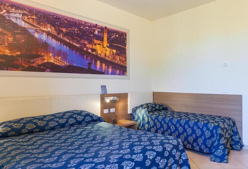 스탠다드 트리플 룸, Ristorante Al Fiore