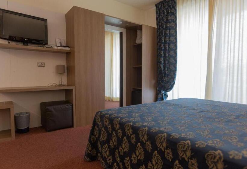 스탠다드 룸 호수 전망, Ristorante Al Fiore