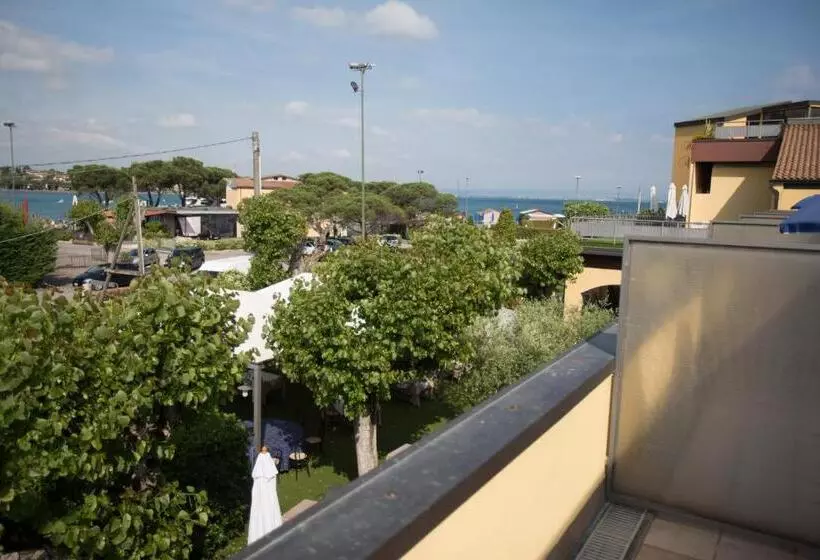اتاق استاندارد با بالکن, Ristorante Al Fiore