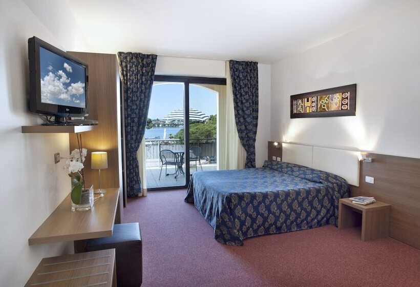 스탠다드 룸 호수 전망, Ristorante Al Fiore