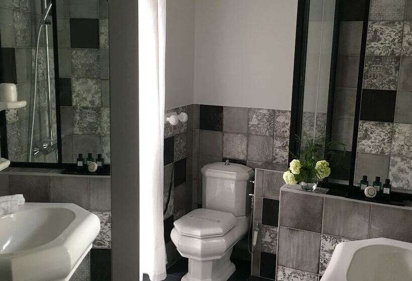Номер Стандарт, Hôtel Saint Pierre Boutique Hôtel