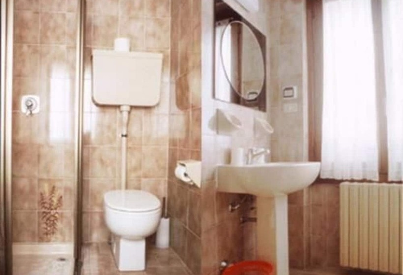 标准间, Sole   Limone