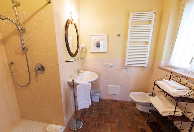 سوییت جونیور, Tenuta Delo Relais