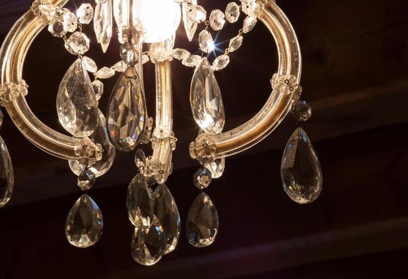 سوییت جونیور, Tenuta Delo Relais