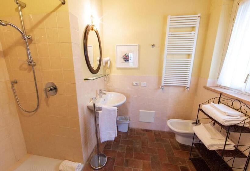 سوییت جونیور, Tenuta Delo Relais