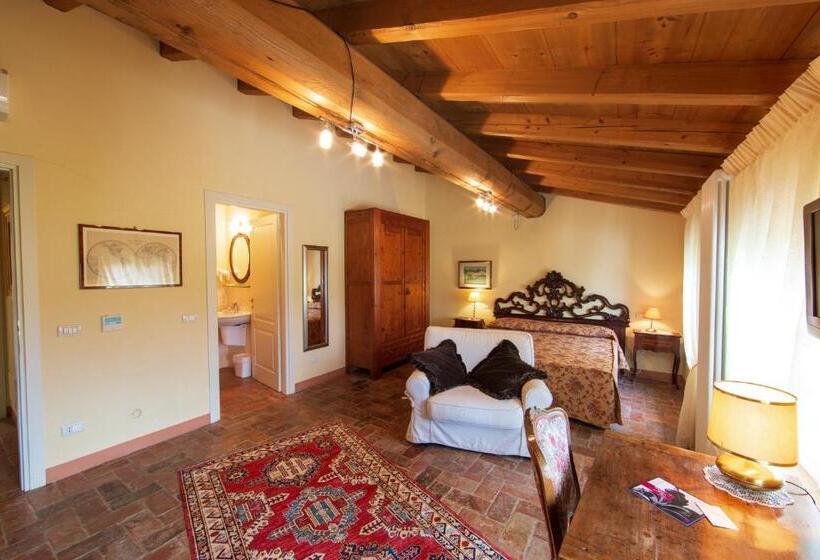 سوییت جونیور, Tenuta Delo Relais