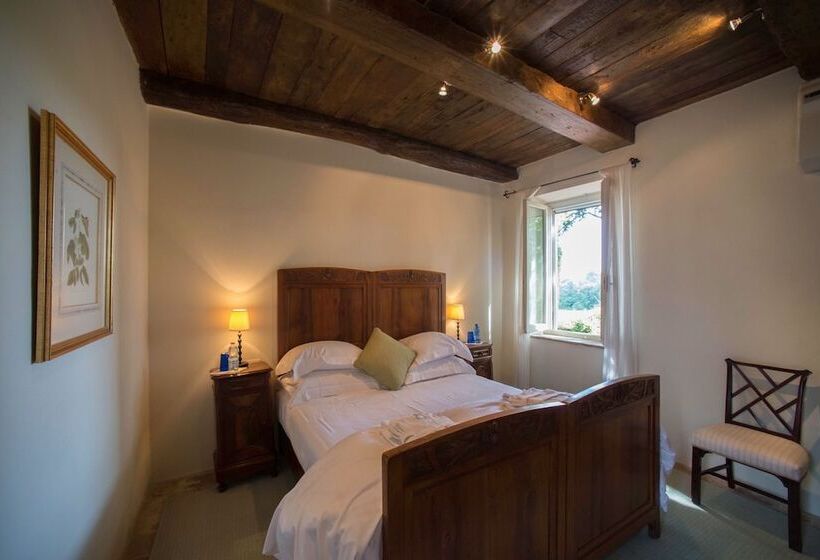 クラシックルーム, Tenuta Santo Pietro