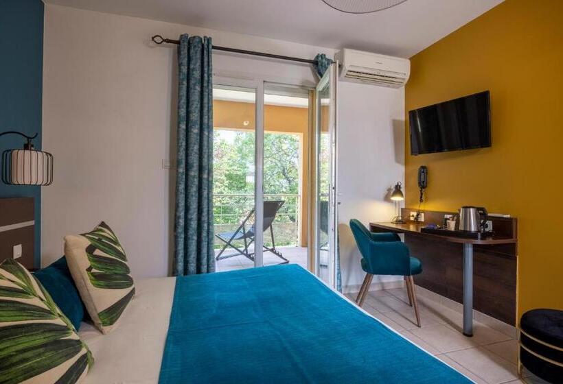 Номер Комфорт, The Originals City, Hôtel Côté Sud, Marseille Est