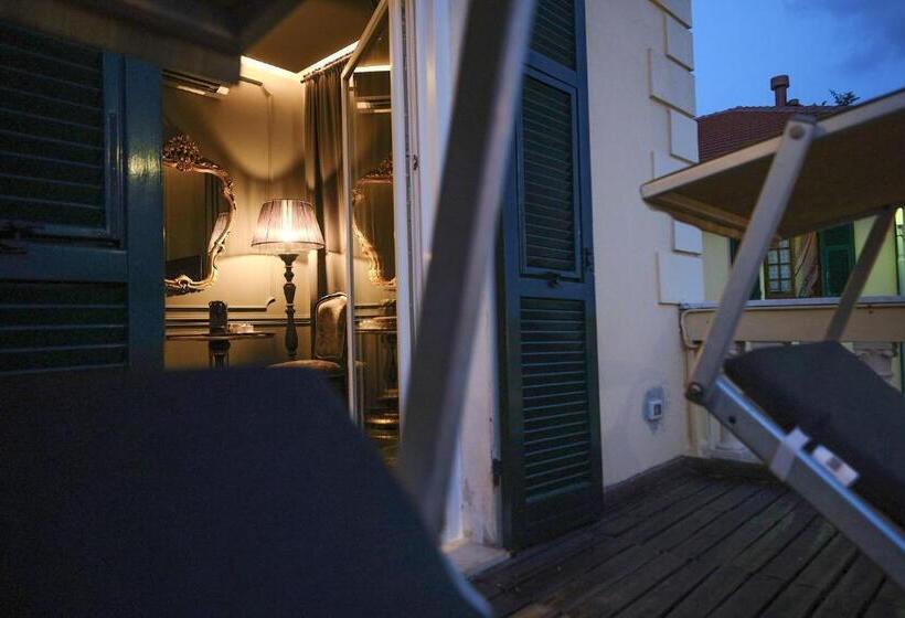 Полулюкс Вид на Море, Zia Piera