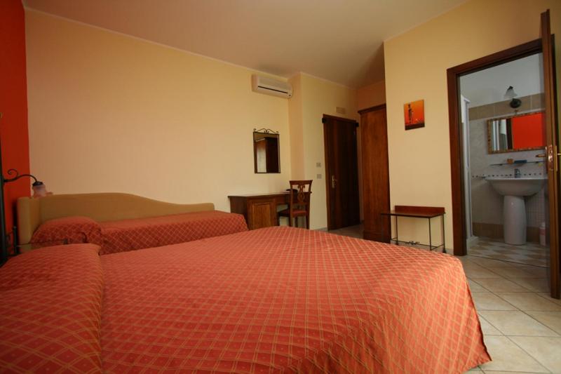 Номер Стандарт, Zingaro