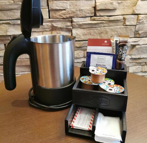 带观景的豪华间, Parkhotel Schoenegg