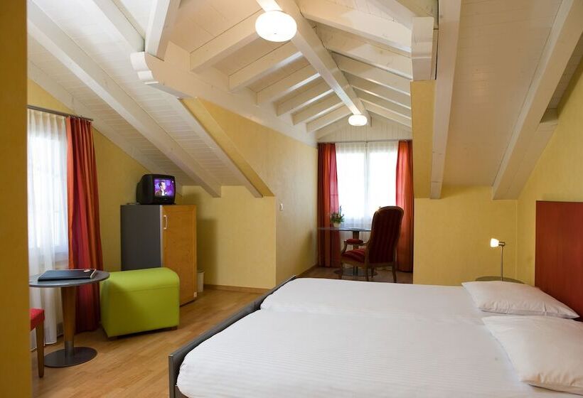 高级园景房, Parkhotel Schoenegg