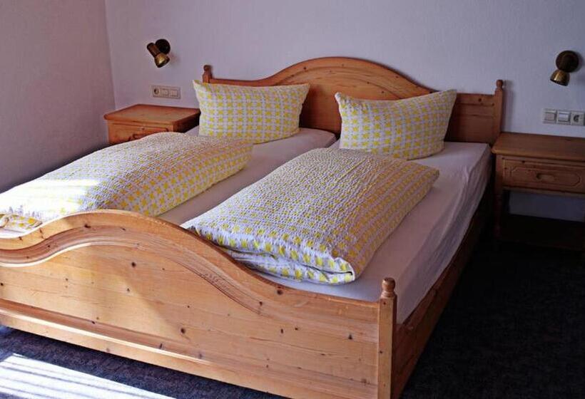 标准间, Hirschen Dorfmühle