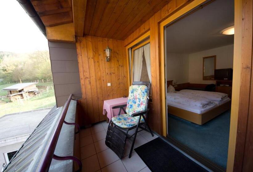 标准间, Hirschen Dorfmühle