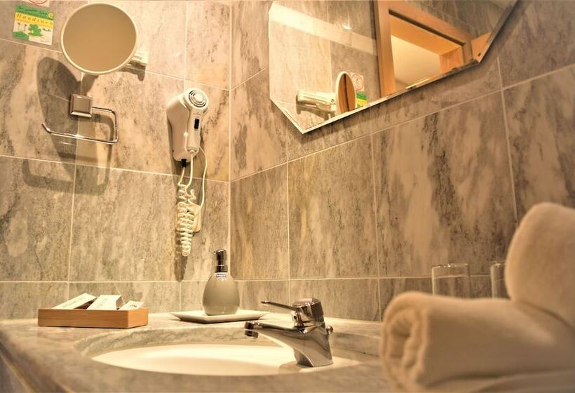 스탠다드 룸, Zum Bräu