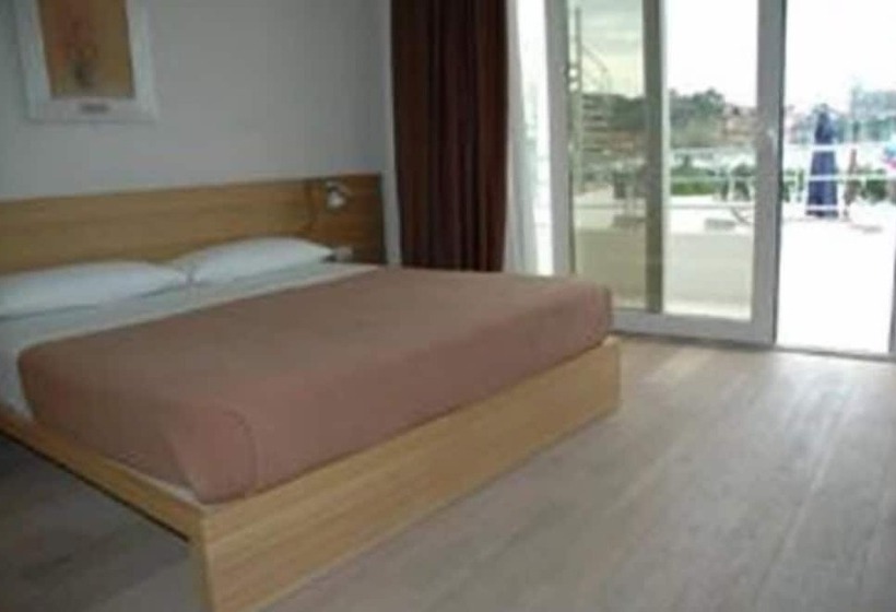 اتاق استاندارد با چشمانداز دریا, Piccolo Hotel Del Lido