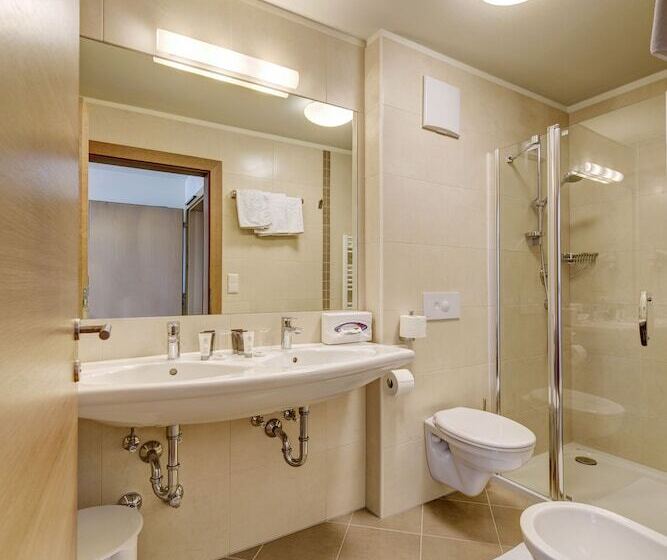 수피리어 룸, Ruster Resort