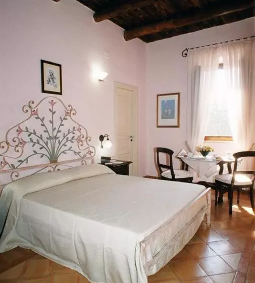 اتاق استاندارد یک نفره, Casale 900