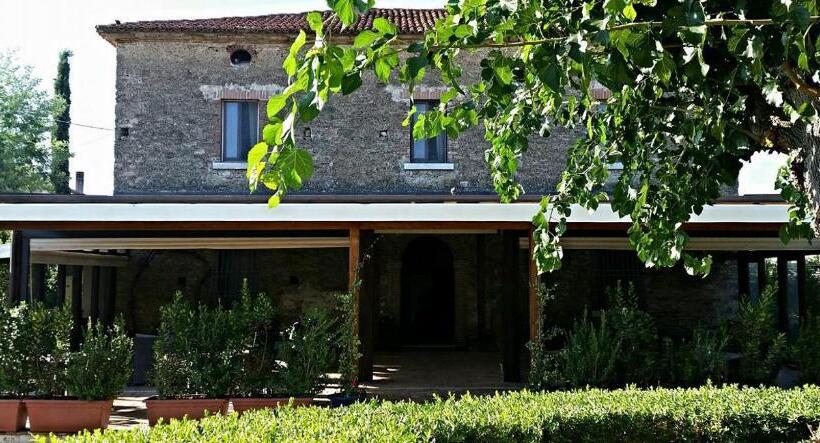 2间卧室的房子, Casale 900