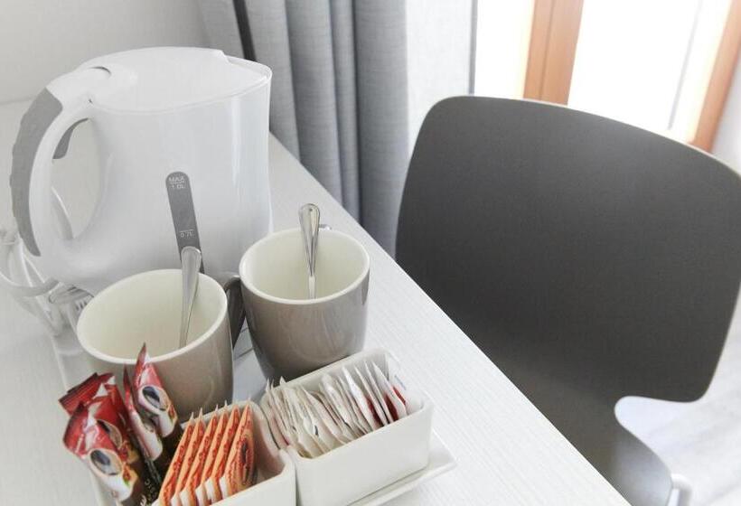 اتاق سوپریور با بالکن, Eco Hotel Benacus