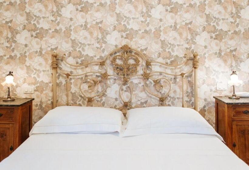 스탠다드 싱글 룸, Aganoor