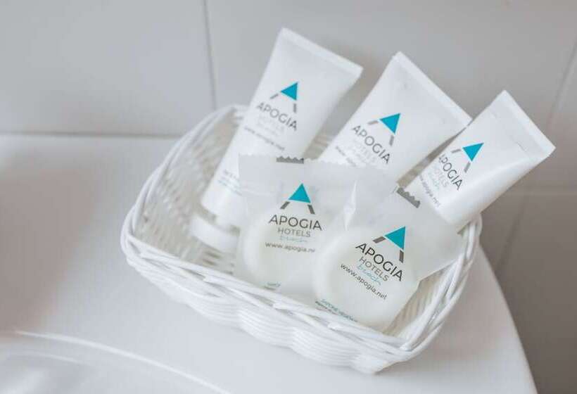 غرفة قياسية ثلاثية, Argentina