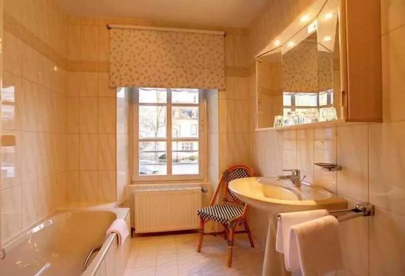 スタンダードトリプルルーム, Berghotel Kockelsberg
