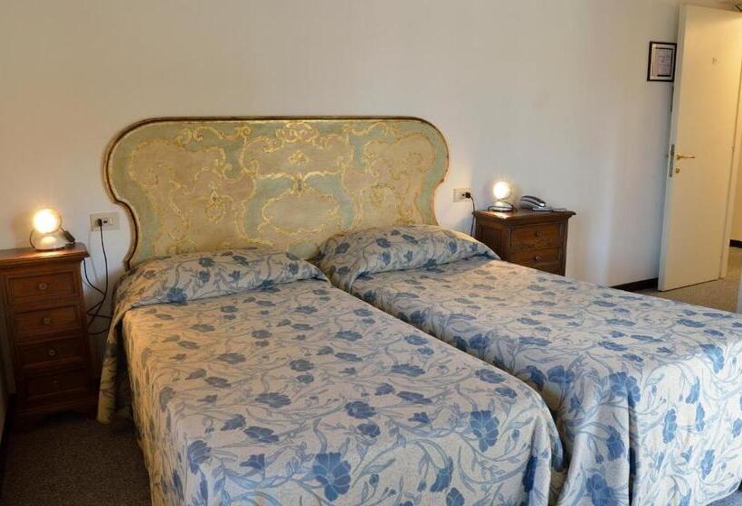 חדר סטנדרט, Calzaiolo