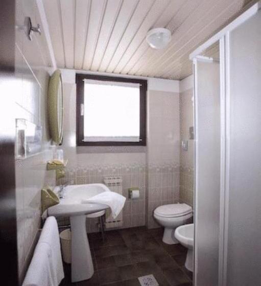 标准间带阳台, Derby