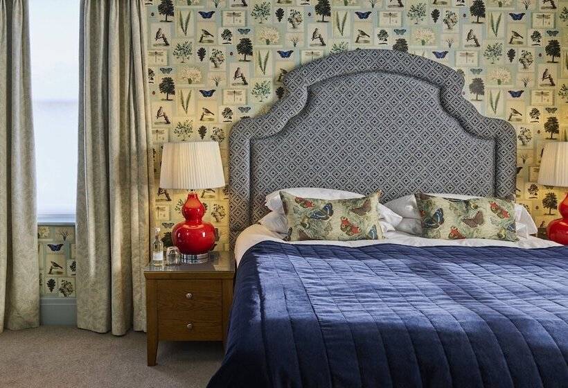 Полулюкс, Du Vin Cheltenham