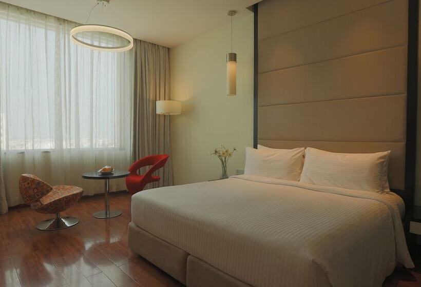 غرفة ديلوكس, E