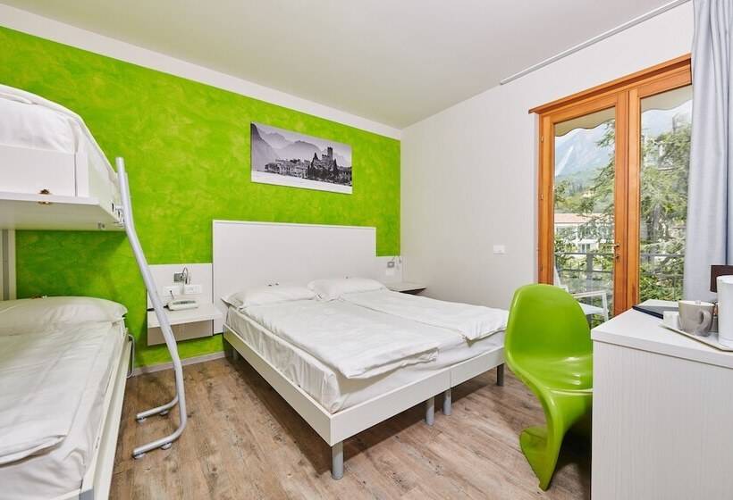 اتاق عادی, Eco Hotel Benacus