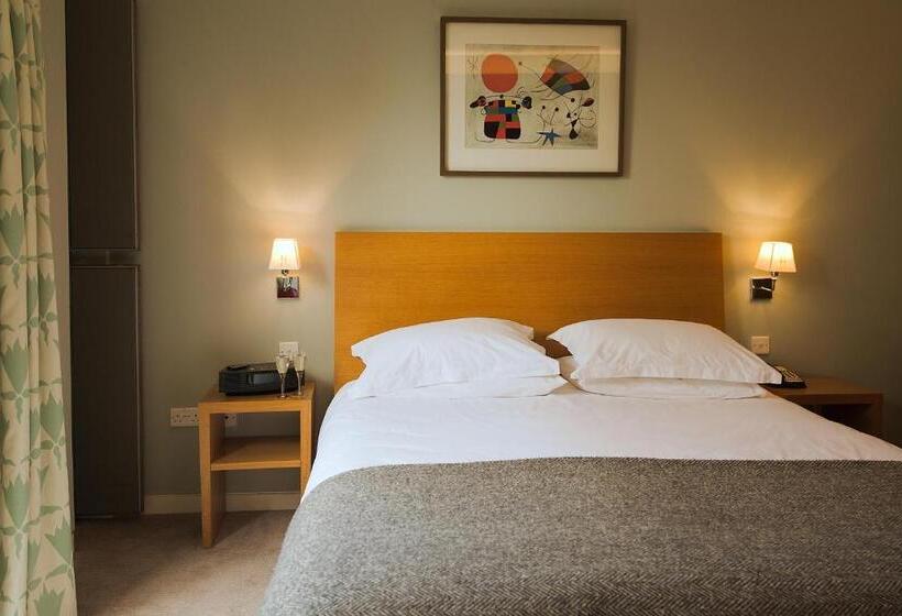 חדר סטנדרט נוף לגינה, Hart S