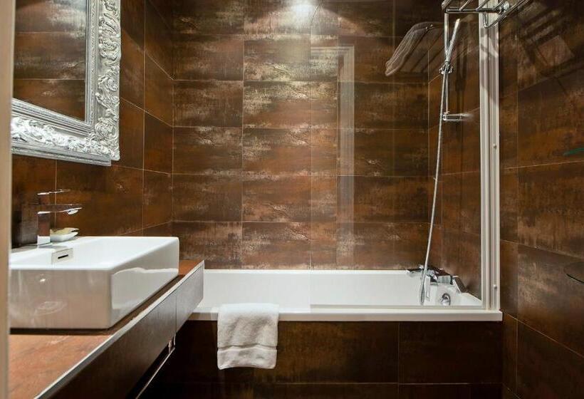 수피리어 룸 바다 전망, Hôtel La Villa Cap D’antibes