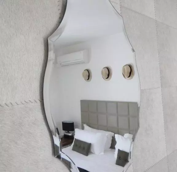 اتاق استاندارد یک نفره, Hôtel La Villa Cap D’antibes