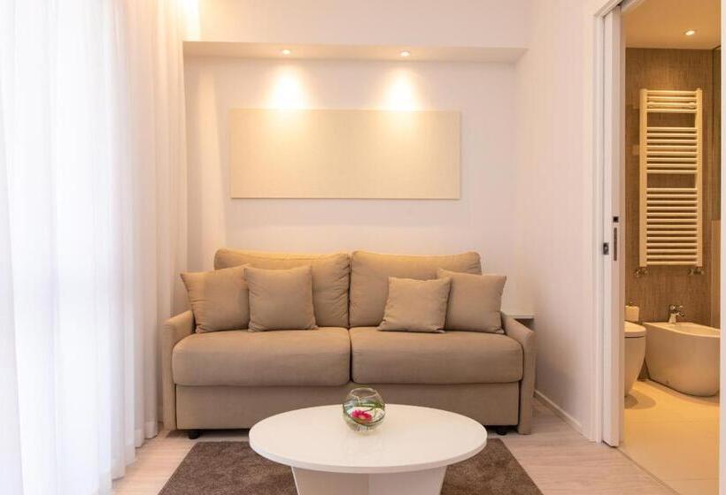 جناح جونيور, Imperia