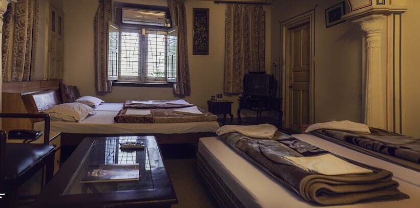 Chambre Deluxe, Krishna Palace   A Heritage